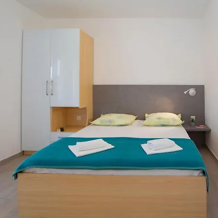 Apartment Loncar *