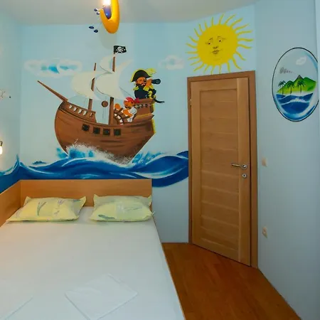 Loncar Apartment *