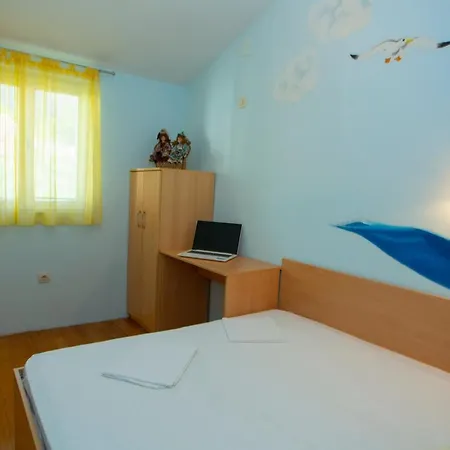 Apartment Loncar