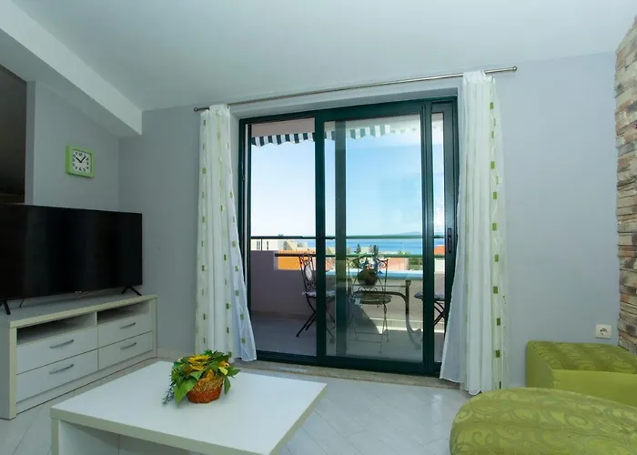 Apartment Loncar Tučepi