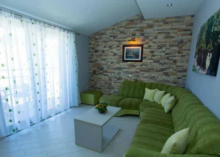 Apartment Loncar *